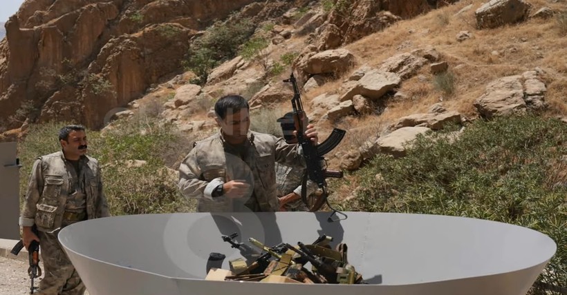 PKK'lı ilk grup silah bıraktı: Kazana atıp yaktılar - Resim : 1