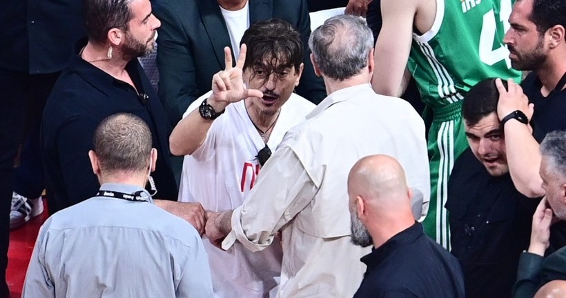 Yunan derbisinde 'ırkçılık' ve 'cinsel saldırı' tehdidi iddiası: Ergin Ataman çıldırdı - Resim : 2