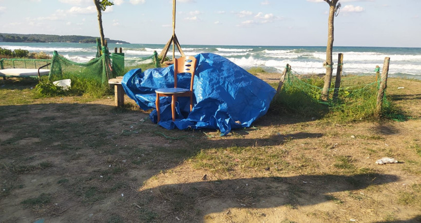 Sinop'ta sahilde yine şüpheli parçalar bulundu - Resim: 5