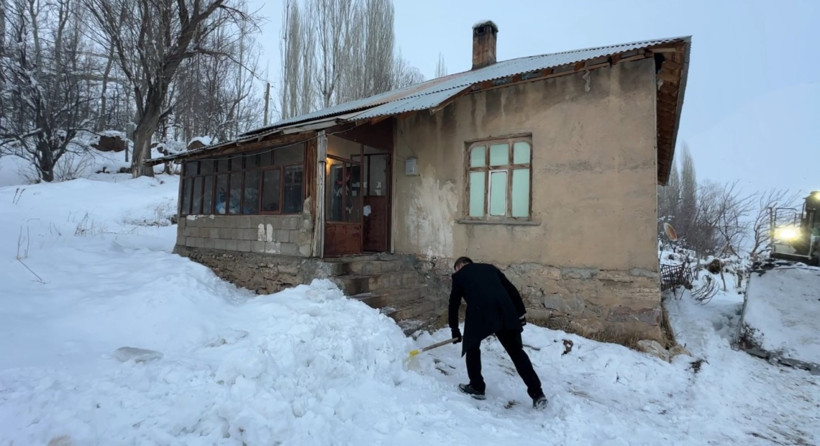 Dört ay makarna yiyerek hayatta kaldı - Resim : 1