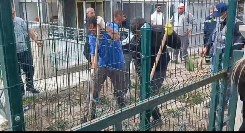 Hayvan cinayetinden tutuklanan doktor, polisleri suçladı - Resim : 4