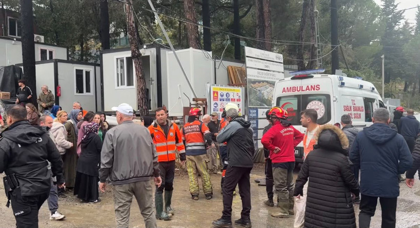 İstanbul'da sel felaketinde hayatını kaybedenlerin sayısı 4'e yükseldi - Resim : 2