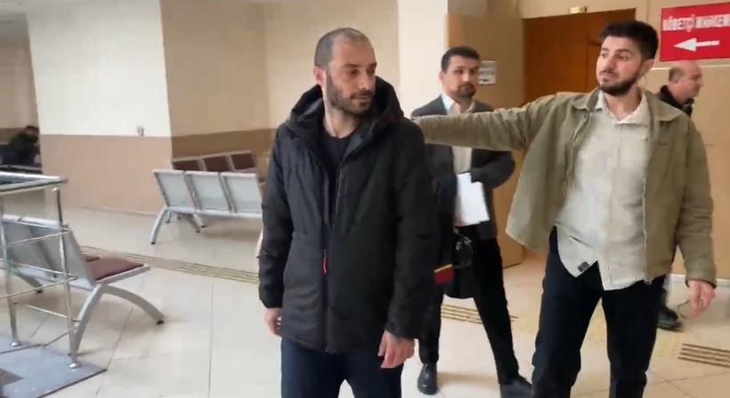 Babasına şiddet uygulayan Sansar Salvo tutuklandı - Resim : 1