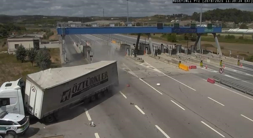 Gişelerde faciadan dönüldü - Resim : 1