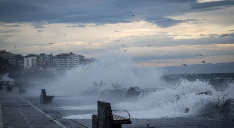 Meteorolojiden uyarı üstüne uyarı. 23 ili fırtına ve sağanak vuracak - Resim: 7