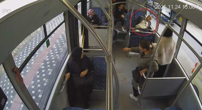 Kalp krizi geçiren yolcuyu hastaneye yetiştirdi - Resim : 1