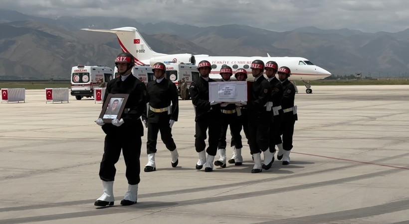 Şehit sayısı 12'ye yükseldi - Resim : 5