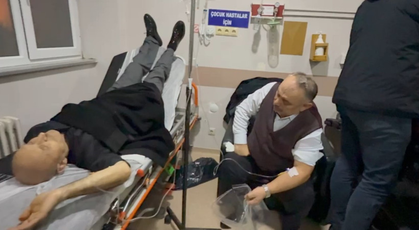 Art arda zehirlenme vakaları: Onlarca vatandaş hastanede - Resim : 1