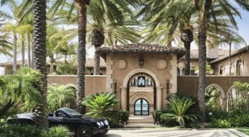 Ünlü yıldızın efsanevi malikanesi satışa çıktı: Fiyatı dudak uçuklatıyor - Resim: 10