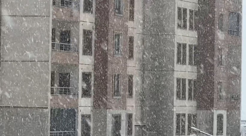 Nisan ayında kış manzaraları: Lapa lapa kar yağdı - Resim: 8