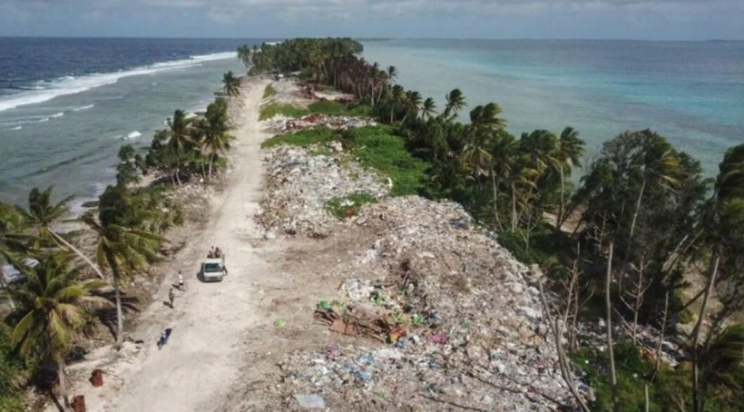 Batan adadan kaçış: En azından vize dertleri yok - Resim : 2