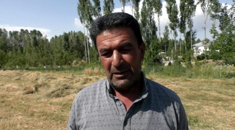 Van Gölü'nde endişe büyüyor: 'Tekneyle geçerdik, artık yürüyerek gidiyoruz' - Resim: 5