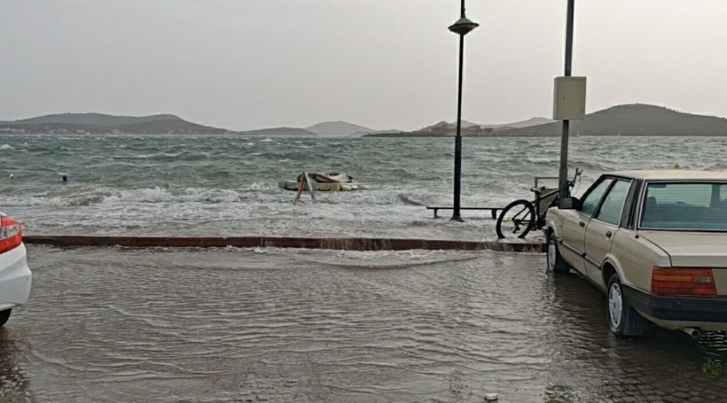 Deniz, sokaklarla buluştu - Resim: 4