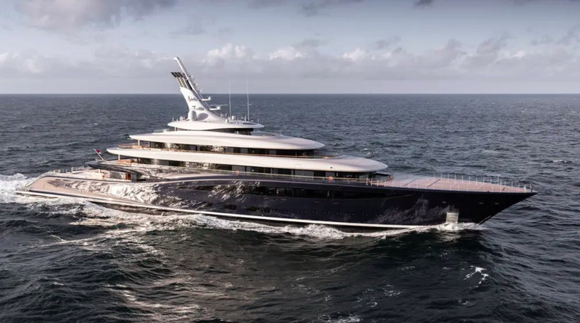 Bill Gates'in "gizli ultra lüks yatı" satışa çıkıyor - Resim : 1