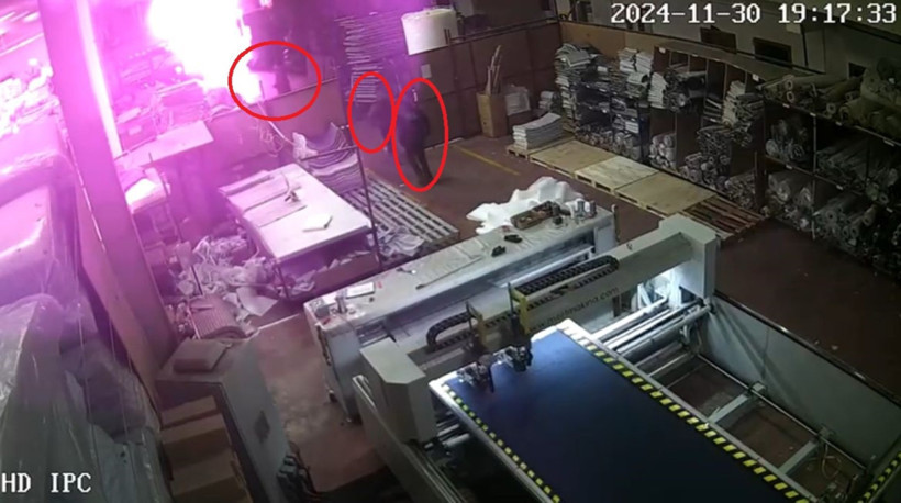 Üç işçinin can verdiği fabrika yangınının görüntüleri ortaya çıktı - Resim : 5