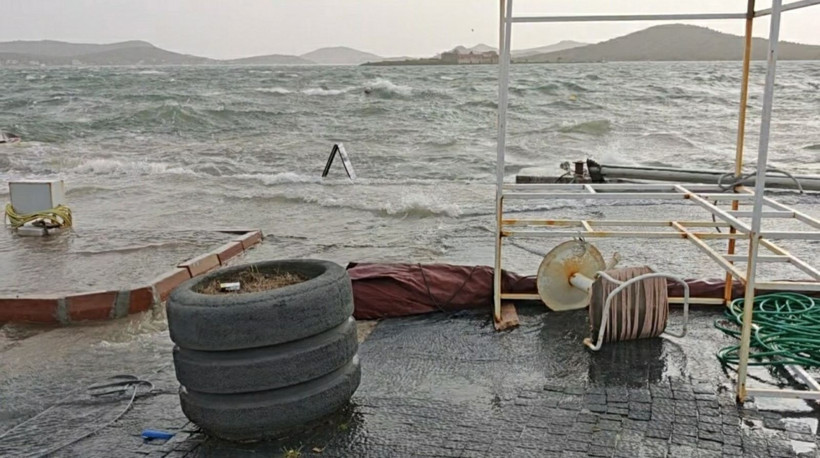 Deniz, sokaklarla buluştu - Resim: 7