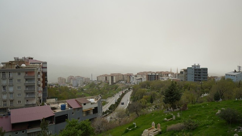 İki kent toz altında kaldı - Resim: 5