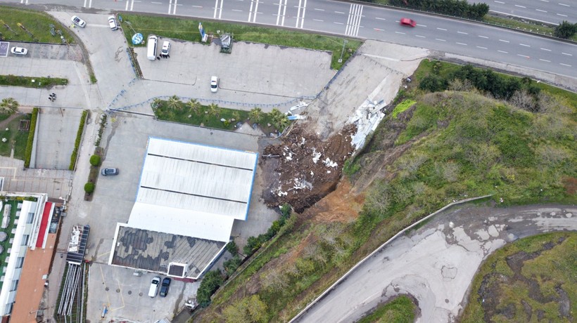 Samsun'da heyelan faciası: Gün ağarınca ortaya çıktı - Resim: 8