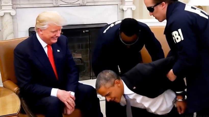 Trump, Obama'yı 'kelepçeletip hapse attı' - Resim : 2