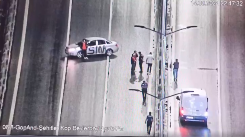 Köprüyü kapatmıştı, hapis cezası aldı - Resim : 1