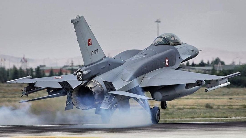 Türk F-16'ları Rus uçakları için peş peşe havalandı. NATO alarm verdi - Resim: 4