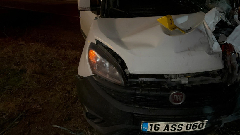 Arıza değil, yardım öldürdü! Aracının başında beklerken çekici çarptı - Resim : 1