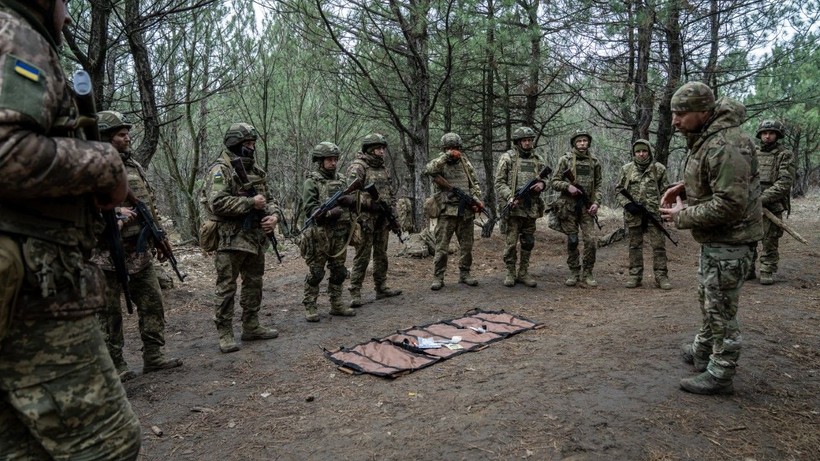 Cezaevinden çıkan mahkumlar asker oldu - Resim: 18