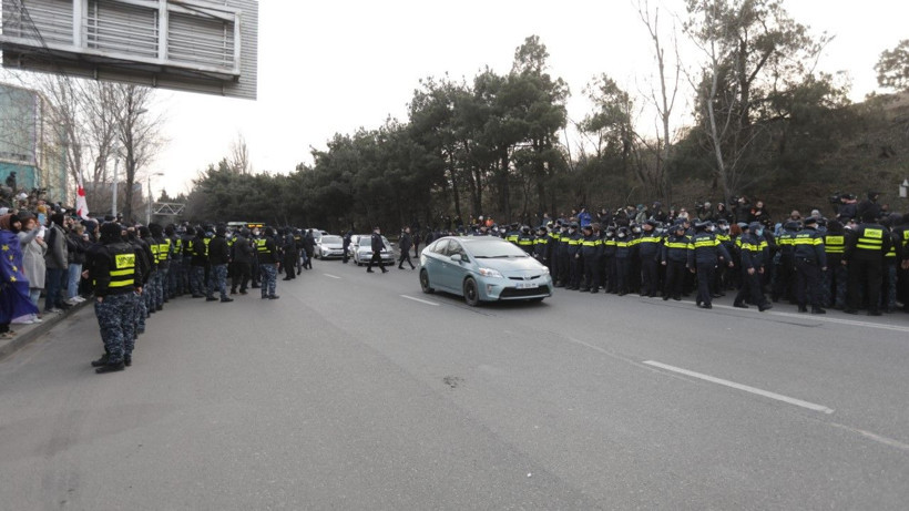 Gürcistan’da AB yanlısı gösteriye müdahale - Resim: 26