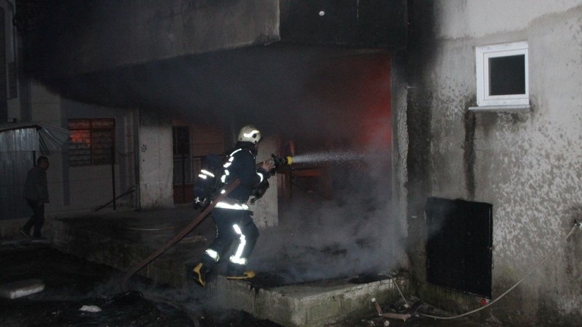Yaşadığı evi küle çevirdi, gözaltına alındı - Resim: 1