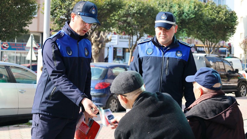 Safranbolu'da yere izmarit atan ceza ödeyecek - Resim : 1