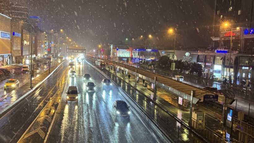 İstanbul'da kar yağışı - Resim: 13