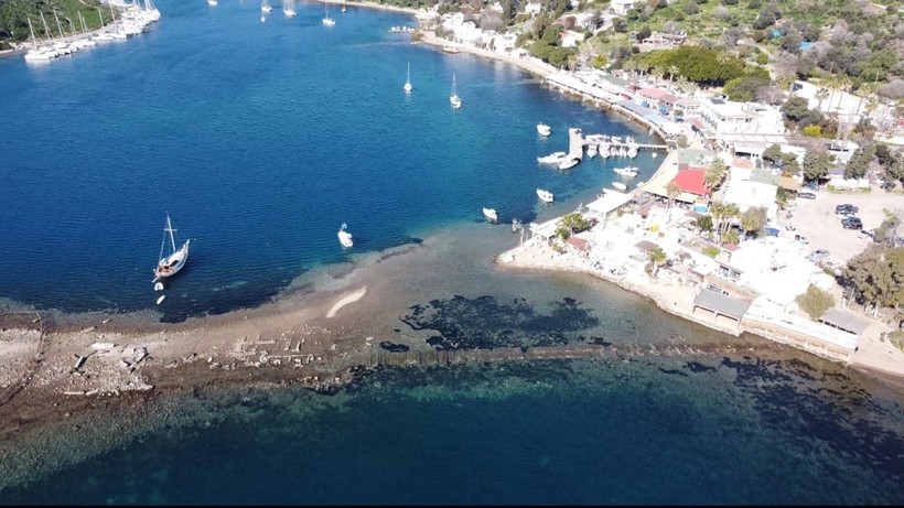 Sular çekildi, Kral Yolu ortaya çıktı - Resim : 1