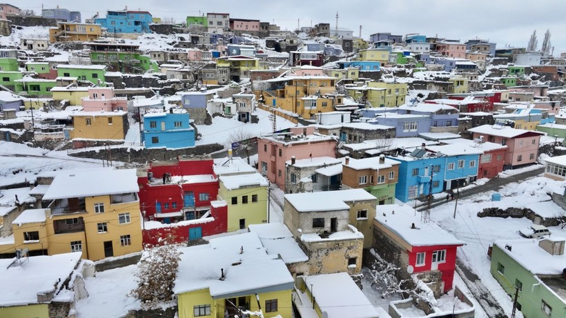 Renk cümbüşüne kar dokunuşu! Kayseri'de eşsiz kış manzarası - Resim: 14