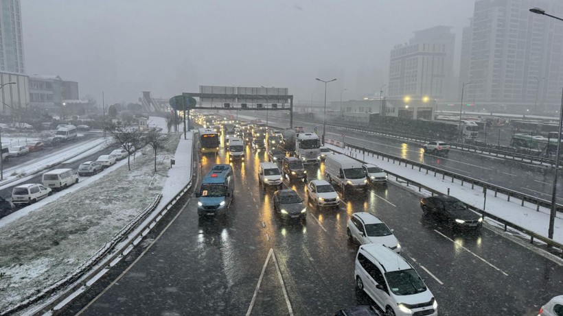 İstanbul'un karla imtihanı - Resim: 1