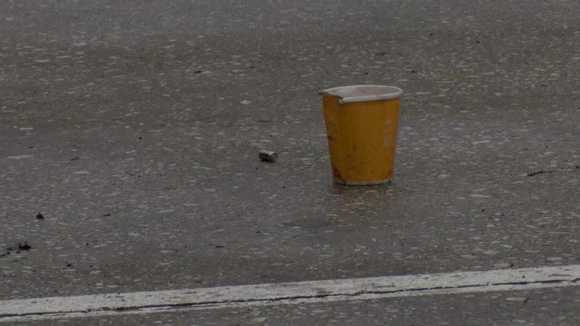 Okuldaki toplantıda silahlar konuştu: 3 yaralı - Resim : 1