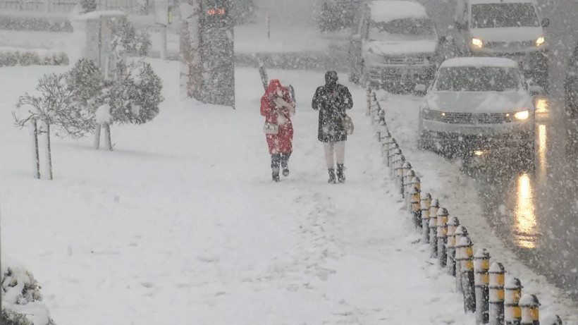 İstanbulluların karla imtihanı - Resim : 1