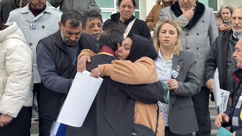 Kızının katili ağırlaştırılmış müebbet aldı, avukata sarılıp ‘bu son olsun’ diye ağladı - Resim: 3