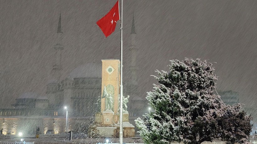 İstanbul kara hasret kalmış: Beyaz örtü üstünde eğlenceli anlar - Resim: 14