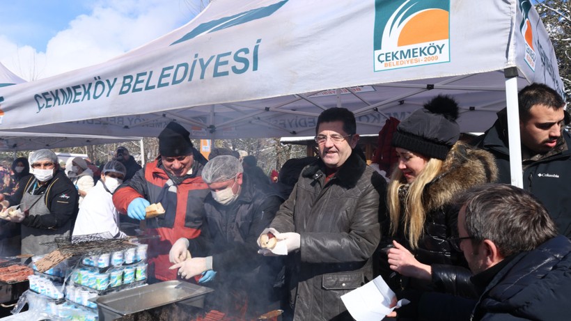 Çekmeköy’de kar topu şenliğinde doyasıya eğlence - Resim : 3