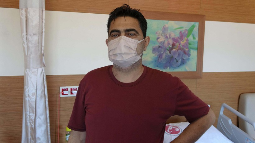 Oğluna böbreğini vermek isterken, kanser olduğunu öğrendi - Resim : 1