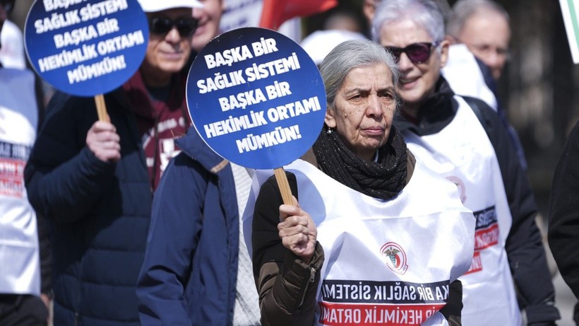 İstanbul'da Geleneksel Büyük Hekim Yürüyüşü yapıldı - Resim: 2