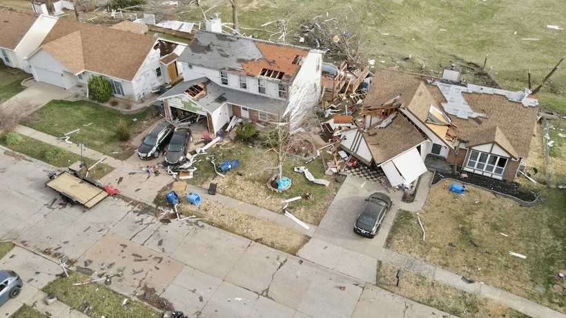 ABD'de tornado ve fırtına kabusu: Onlarca ölü var - Resim: 3