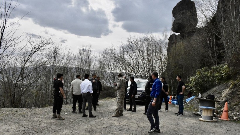 Peribacalarını andıran kayalar ıslah edildi - Resim: 14