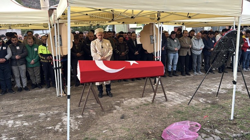 Genç polis memuruna son veda - Resim: 4