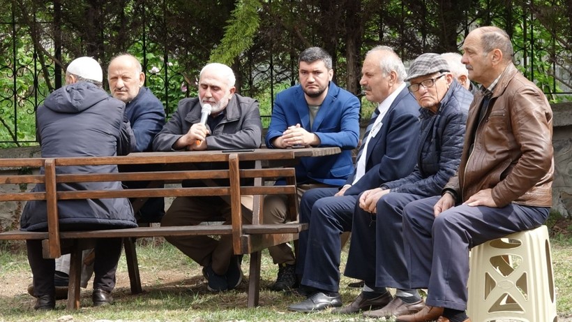 Sevenleri Volkan Konak’ın mezarına akın etti - Resim: 13