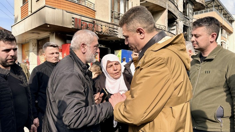 Klima motoru bütün binayı yaktı - Resim: 2