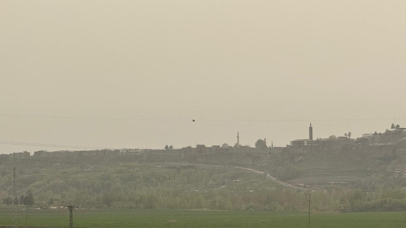 İki kent toz altında kaldı - Resim: 6