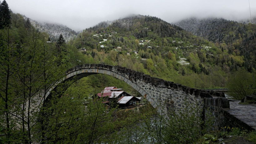 Rize'de kart postallık manzaralar - Resim: 2