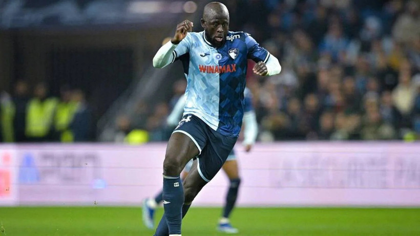 Fenerbahçe'ye tank gibi '6 numara': Appiah'ı andırıyor - Resim : 1