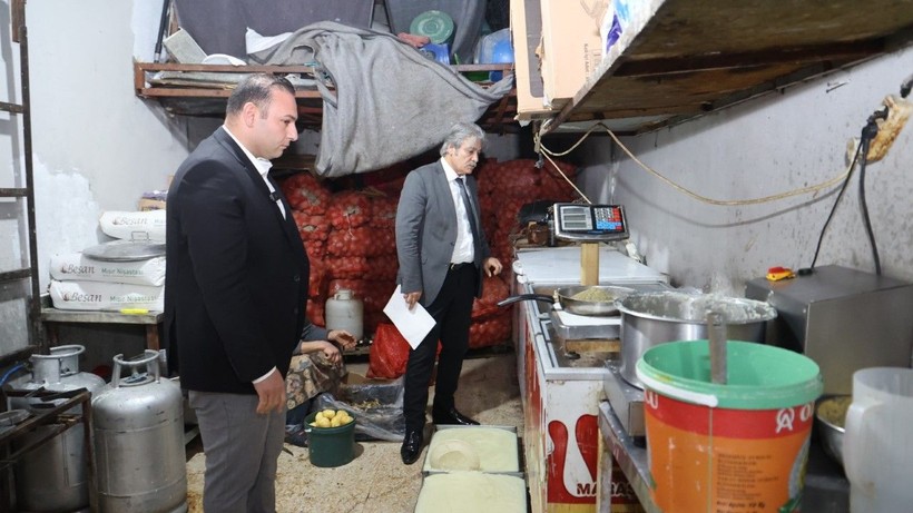 Döner imalathanesinde mide bulandıran görüntüler - Resim: 1